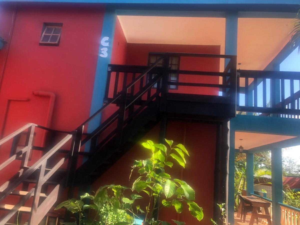 Tri M Waves Lodge بونتا دو أورو المظهر الخارجي الصورة
